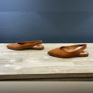 SM New York Tan Slingback Flats